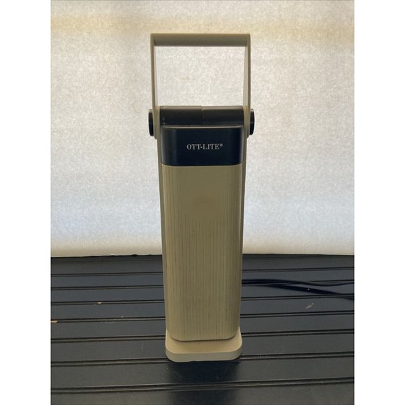 Ott-Lite Truecolor Full Spectrum Foldable Desk Lamp OTL-13TCG Arts Crafts Sewing - Picture 1 of 5